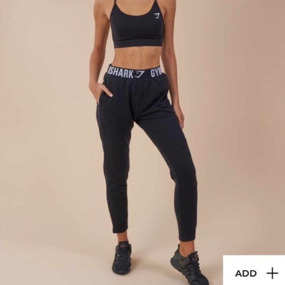 Gymshark Winter Tracksuit Joggers Size M Black